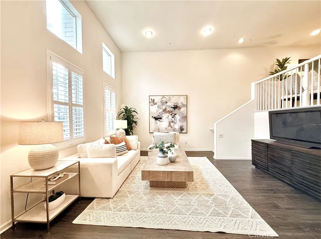 Additional image 51 of 5547 Strand Unit 103, Hawthorne, CA 90250