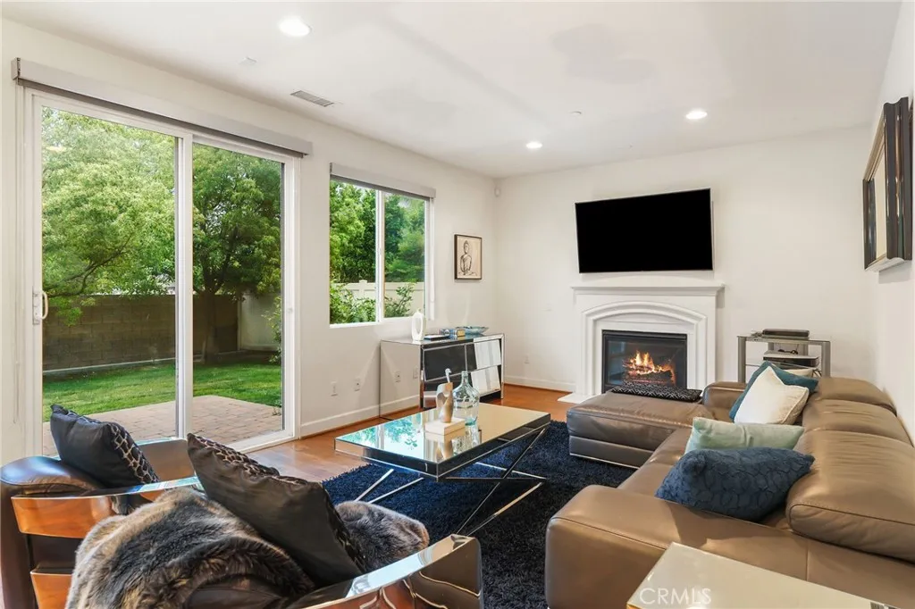 Additional image 24 of 18141 Topham Street, Tarzana, CA 91335