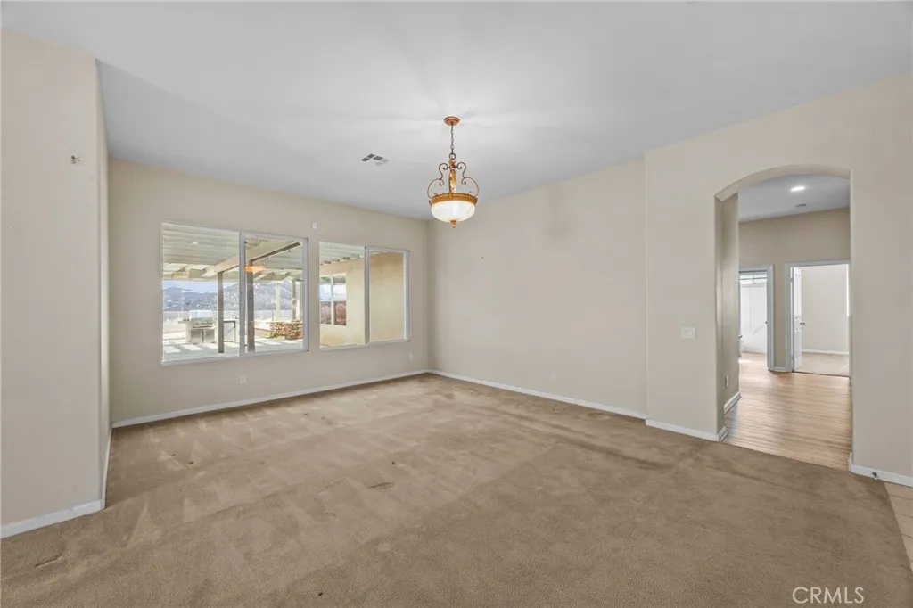 Additional image 12 of 101 Via De La Valle, Lake Elsinore, CA 92532