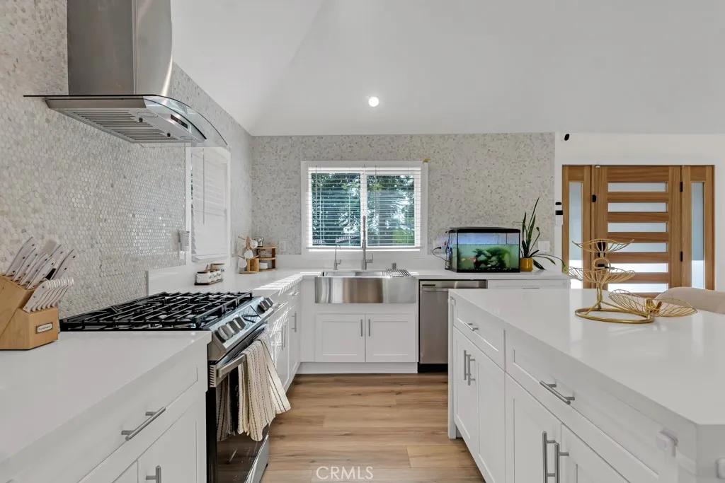 Additional image 49 of 1911 W Kenneth Rd, Glendale, CA 91201