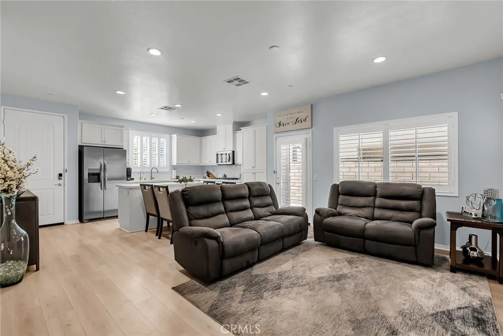 Additional image 10 of 16064 Symphony Lane, Fontana, CA 92336