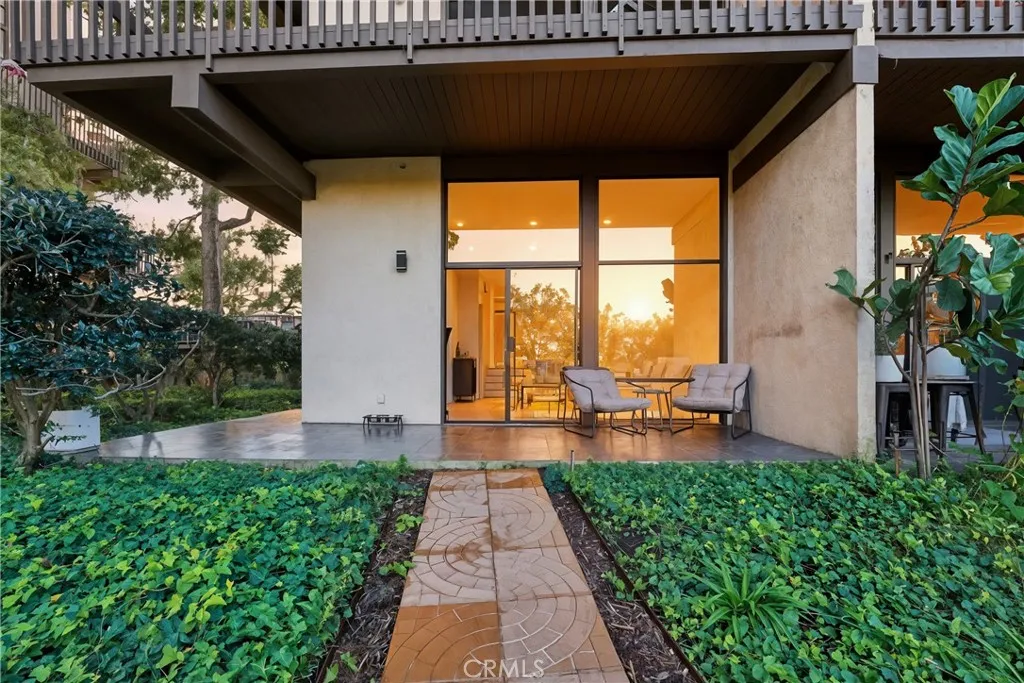 Additional image 36 of 8103 Marina Pacifica Dr N, Long Beach, CA 90803