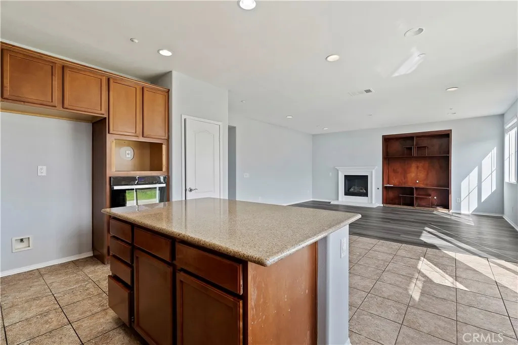 Additional image 13 of 6825 Tahoe Way, Fontana, CA 92336