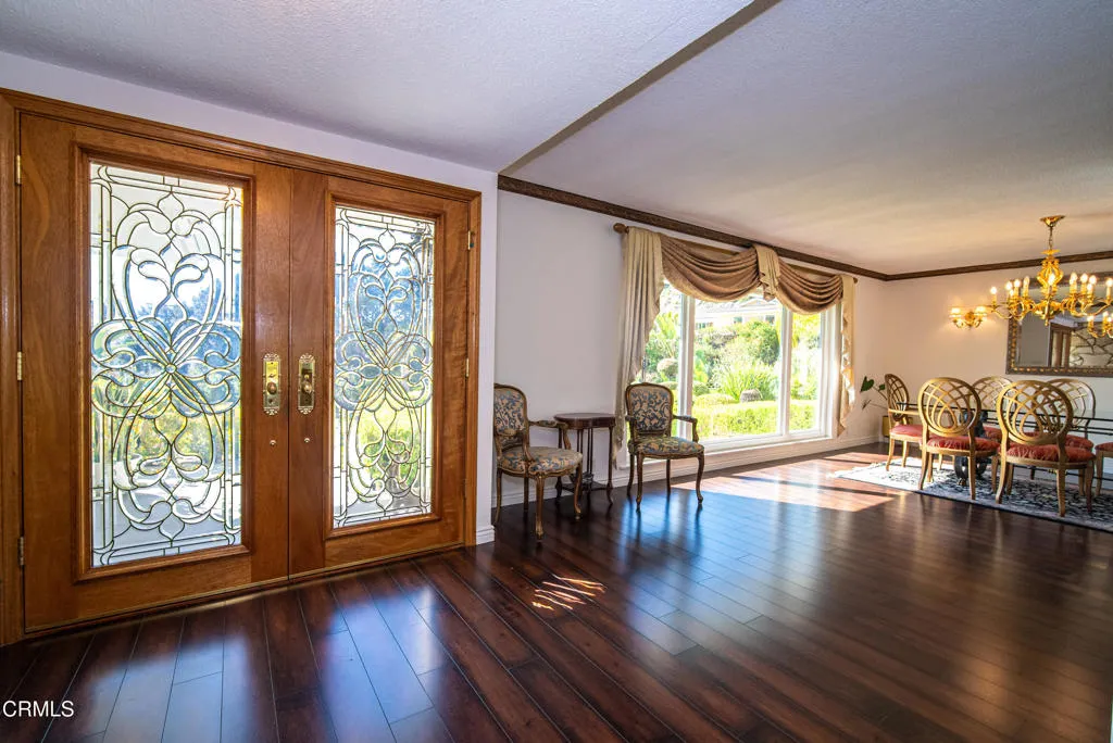 Additional image 117 of 2460 Las Positas Road, Glendale, CA 91208