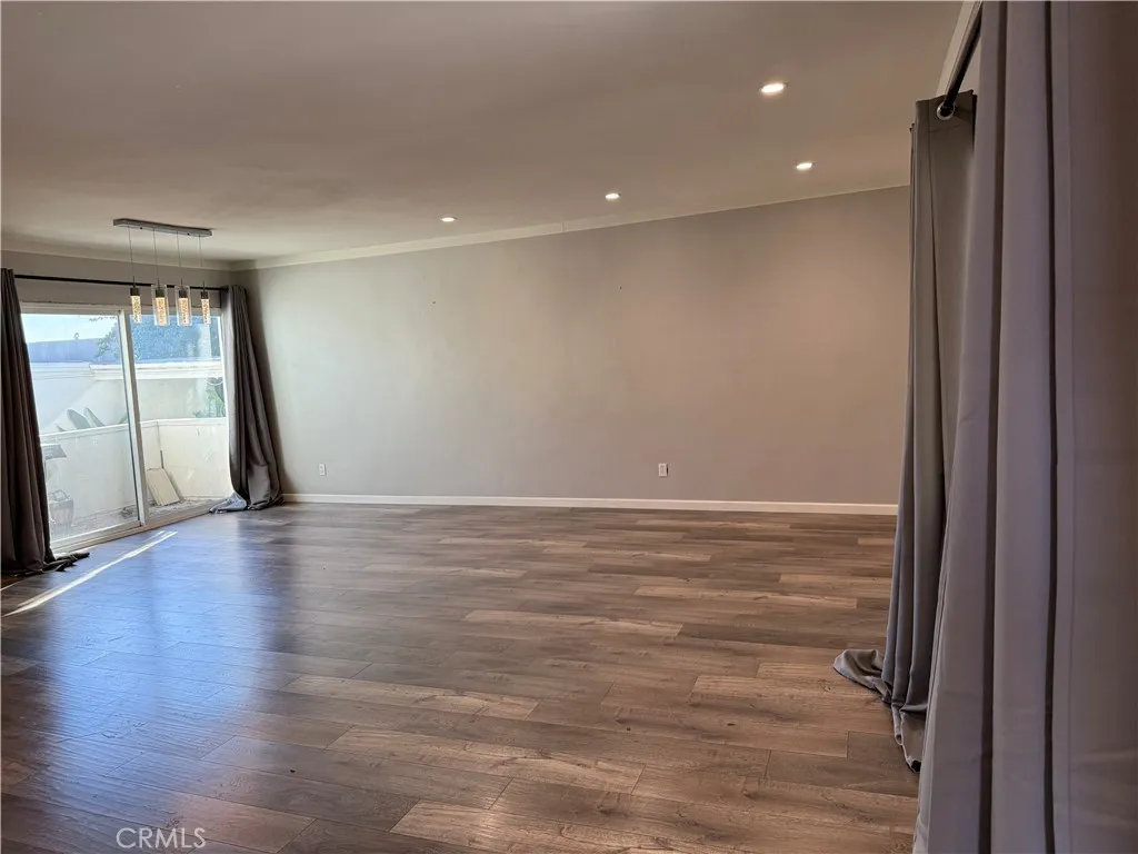 Additional image 17 of 10749 New Haven Unit 30, Sun Valley, CA 91352