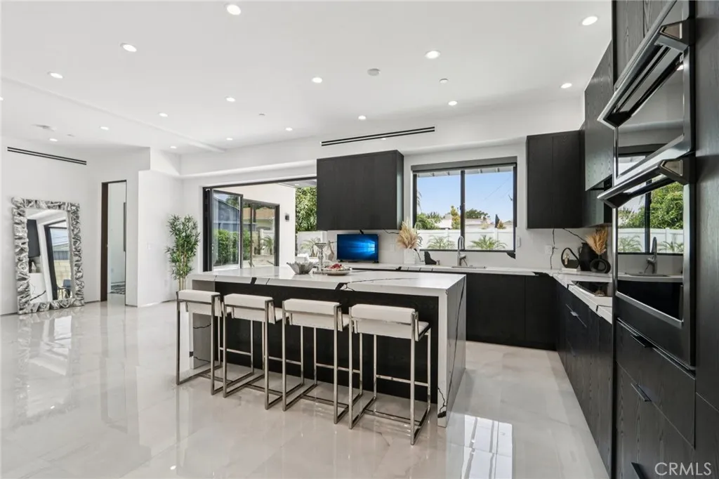 Additional image 75 of 2227 N Lamer Street, Burbank, CA 91504