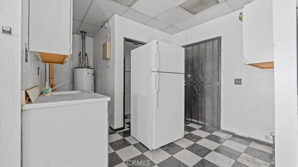 Additional image 18 of 106 N Riverside Ave, Rialto, CA 92376