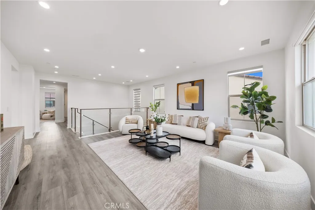 Additional image 48 of 59 Longchamp, Irvine, CA 92602