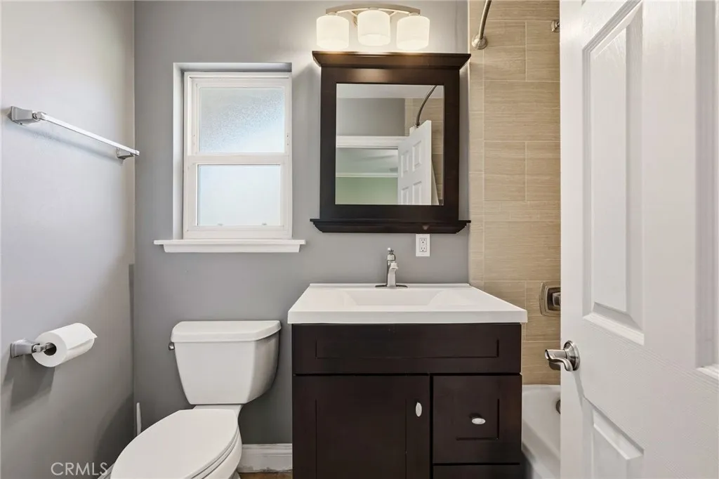 Additional image 103 of 22301 Marilla Street, Chatsworth, CA 91311