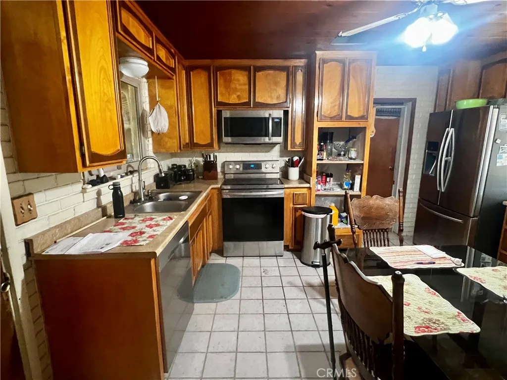 Additional image 108 of 74284 El Paseo Dr, 29 Palms, CA 92277