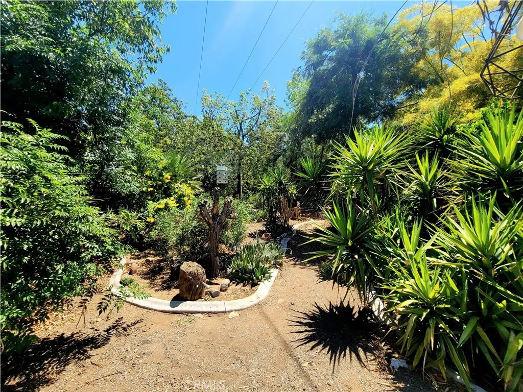 Additional image 11 of 21131 Ellis Ave, Perris, CA 92570