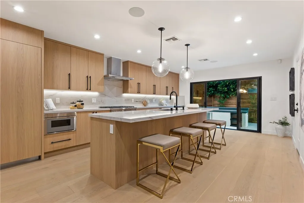 Additional image 45 of 13541 Chandler Boulevard, Sherman Oaks, CA 91401