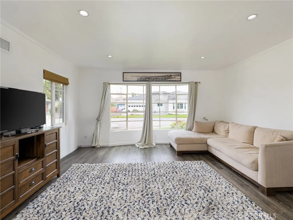 Additional image 40 of 12509 Manor Drive, Hawthorne, CA 90250