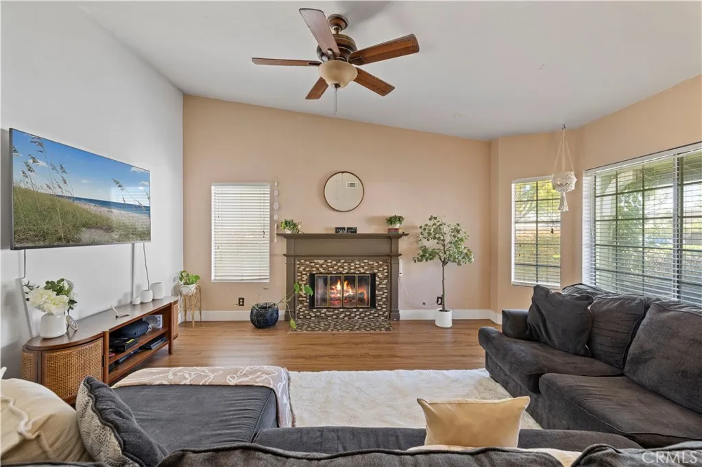 Additional image 50 of 22552 Barcotta Dr, Saugus, CA 91350