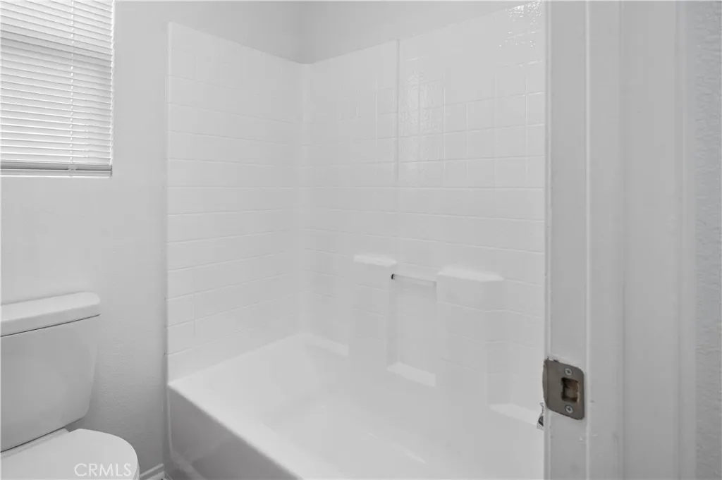 Additional image 18 of 44133 32nd St W, Lancaster, CA 93536