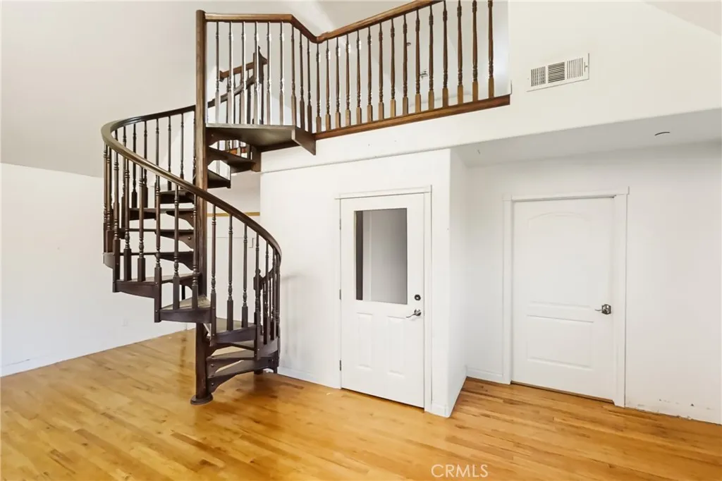 Additional image 19 of 261 E Crescent Avenue, Redlands, CA 92373