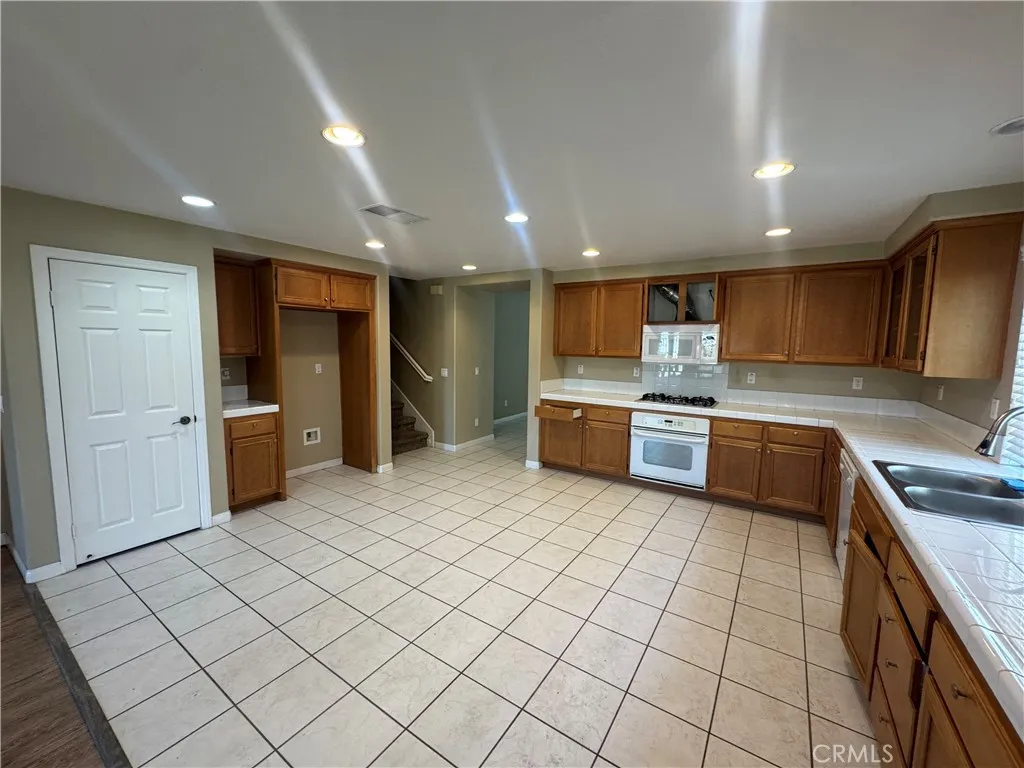 Additional image 6 of 5234 Topsail Drive, San Diego, CA 92154