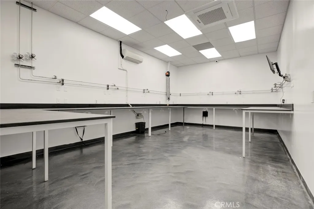 Additional image 27 of 18417 Bryant Street, Northridge, CA 91325