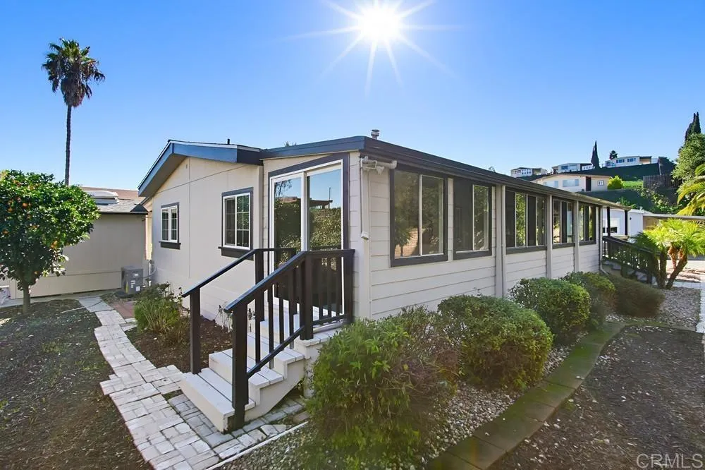 Additional image 63 of 525 W El Norte Pkwy Unit 302, Escondido, CA 92026