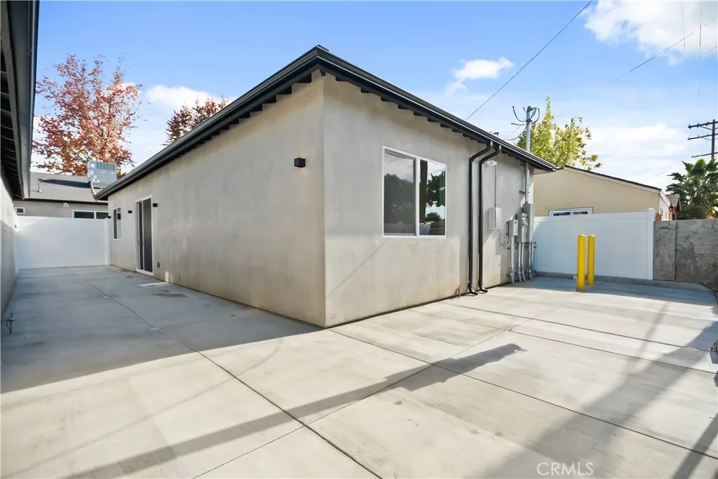 Additional image 72 of 6935 Jellico Avenue, Lake Balboa, CA 91406