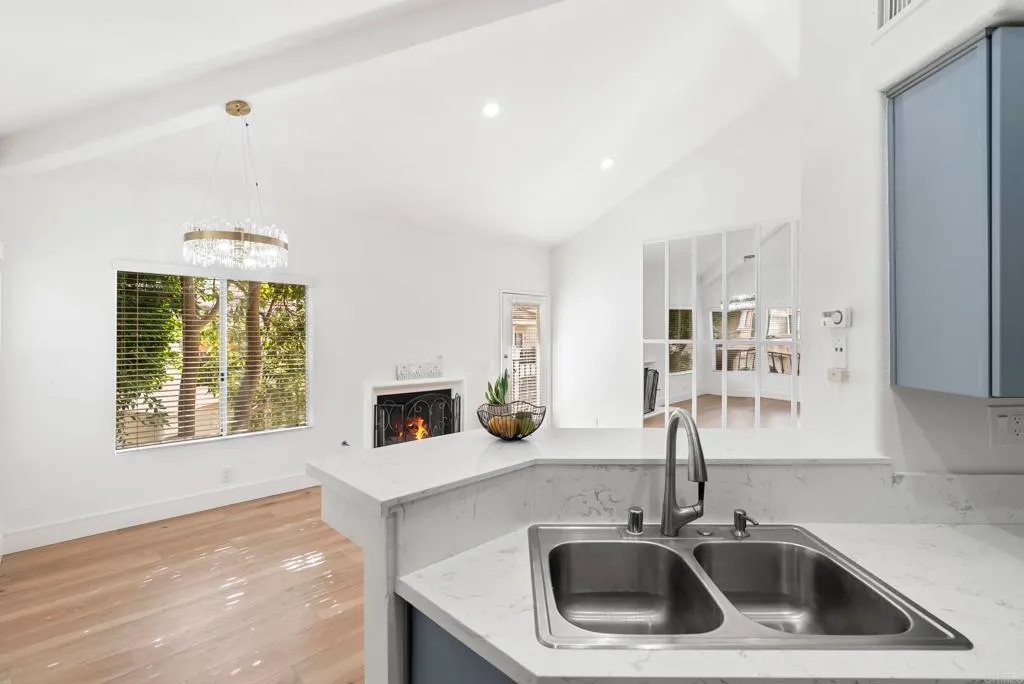 Additional image 9 of 7215 Calabria Ct Unit 74, San Diego, CA 92122