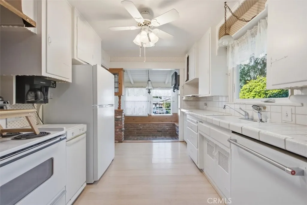 Additional image 22 of 22050 Independencia Street, Woodland Hills, CA 91364