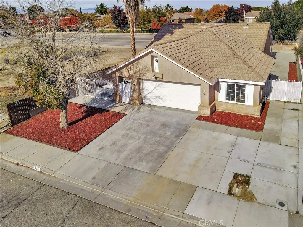 Additional image 3 of 2031 Thomas Drive, Lancaster, CA 93535
