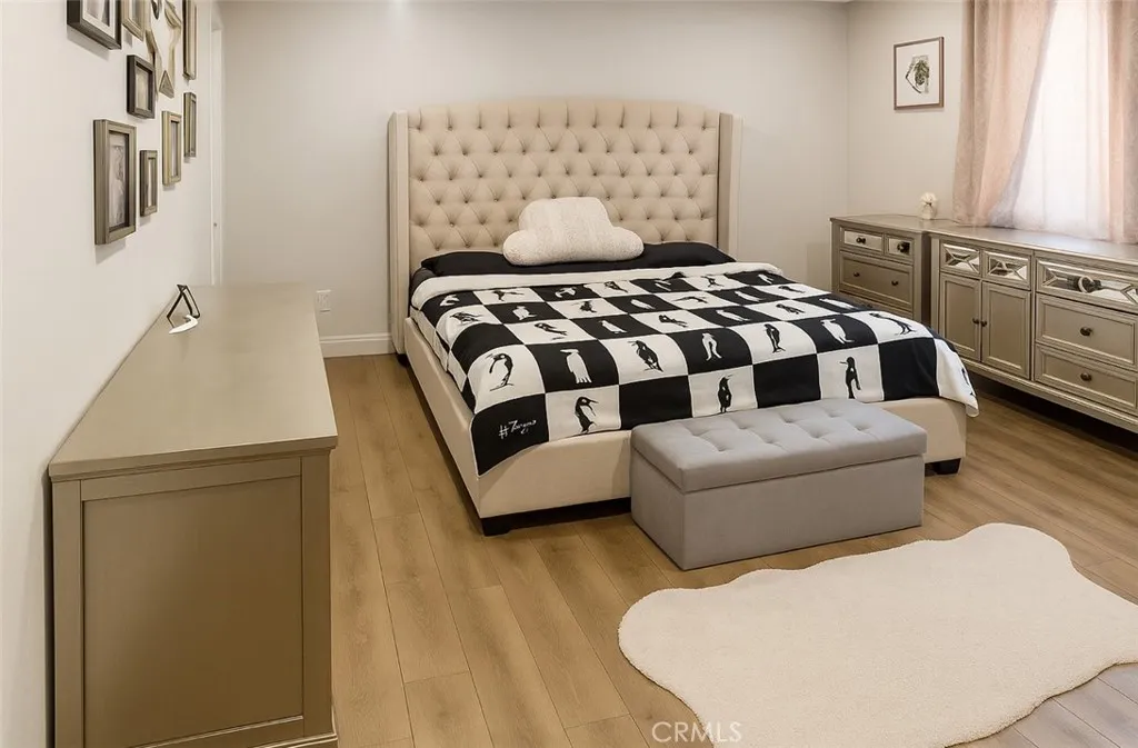 Additional image 8 of 24305 Wabuska St, Newhall, CA 91321