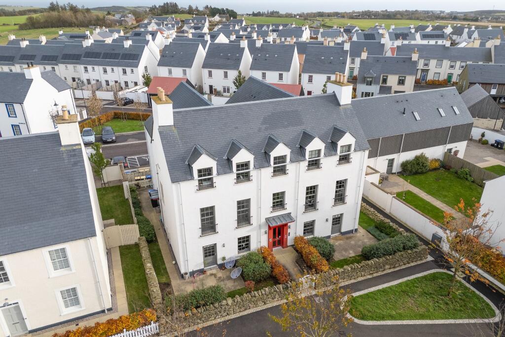 Property image for 19E Bunting Place, Chapelton, Stonehaven