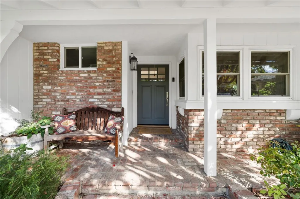 Additional image 2 of 23843 Crosson Drive, Woodland Hills, CA 91367