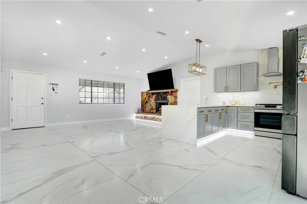 Additional image 54 of 41048 173rd St E, Lancaster, CA 93535