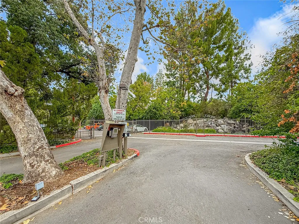 Property image for 7050 Shoup Ave Unit 163, Canoga Park, CA 91303
