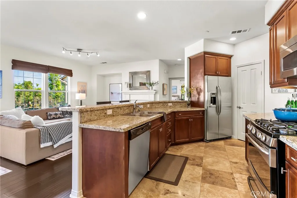 Additional image 10 of 1427 Montgomery St, Tustin, CA 92782