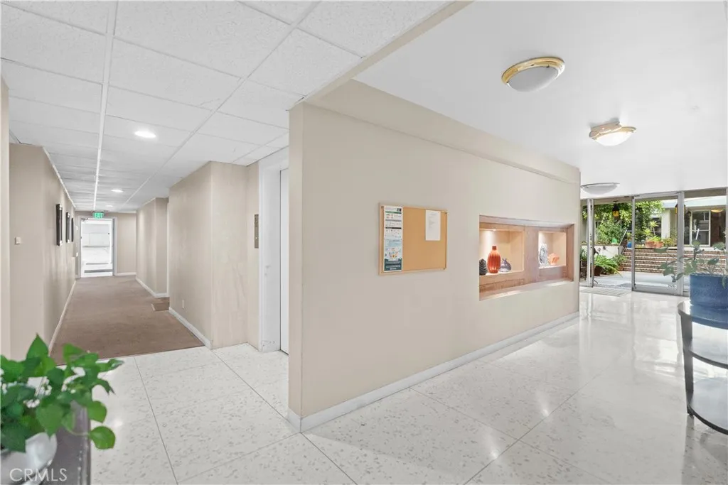 Additional image 31 of 395 S Oakland Avenue Unit 104, Pasadena, CA 91101