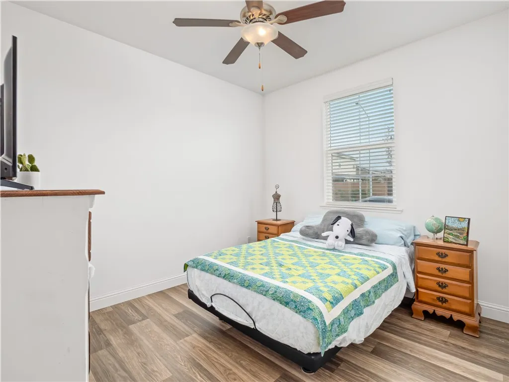 Additional image 30 of 425 Karen Ave, Kerman, CA 93630