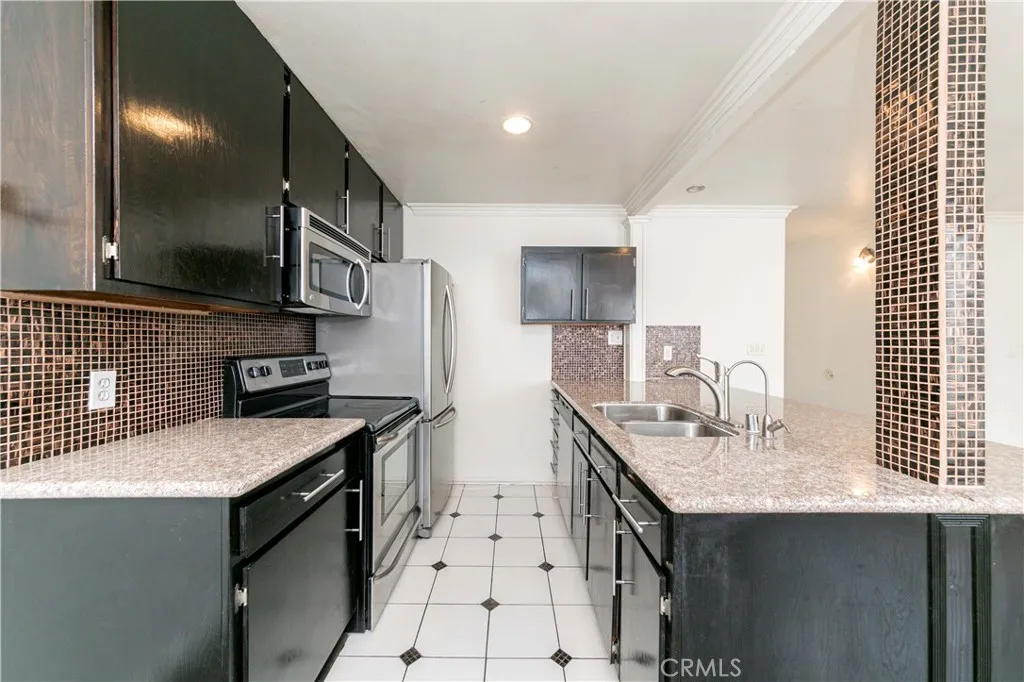Additional image 31 of 525 S Ardmore Avenue Unit 336, Los Angeles, CA 90020