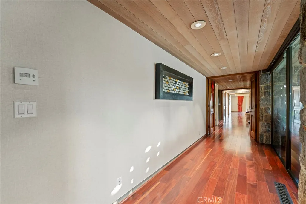 Additional image 38 of 1458 Hillcrest, Pasadena, CA 91106