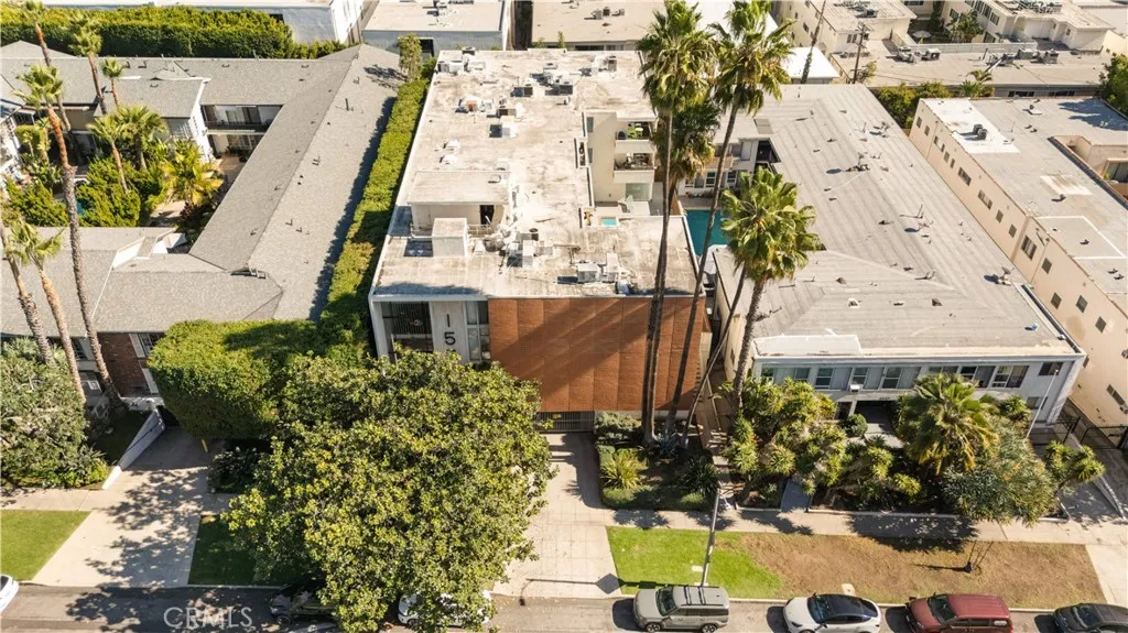 Additional image 40 of 1550 N Laurel Avenue N Unit 203, Los Angeles, CA 90046