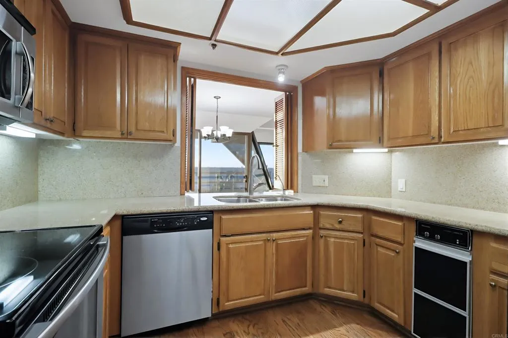 Additional image 121 of 230 W Laurel Street Unit 502, San Diego, CA 92101