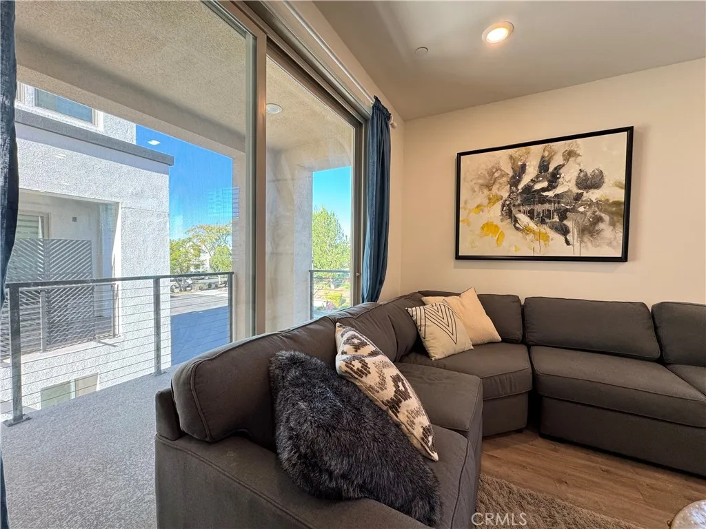 Additional image 56 of 129 Cadence, Irvine, CA 92618