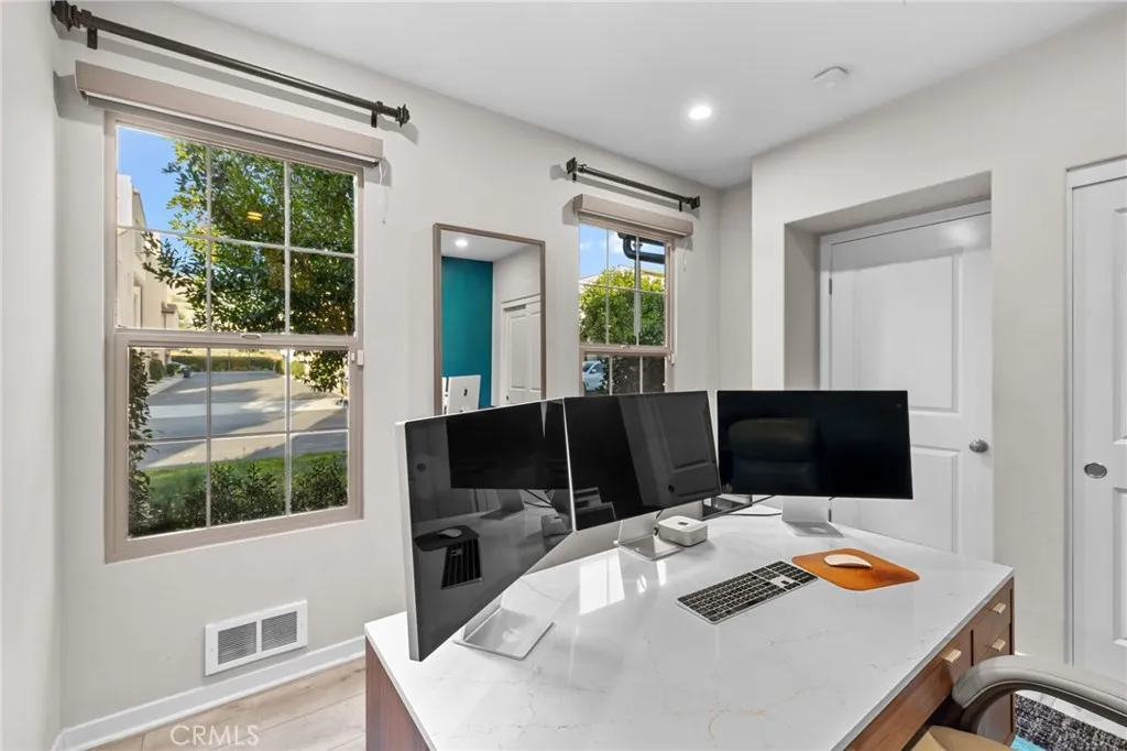 Additional image 79 of 214 Elkhorn, Irvine, CA 92618