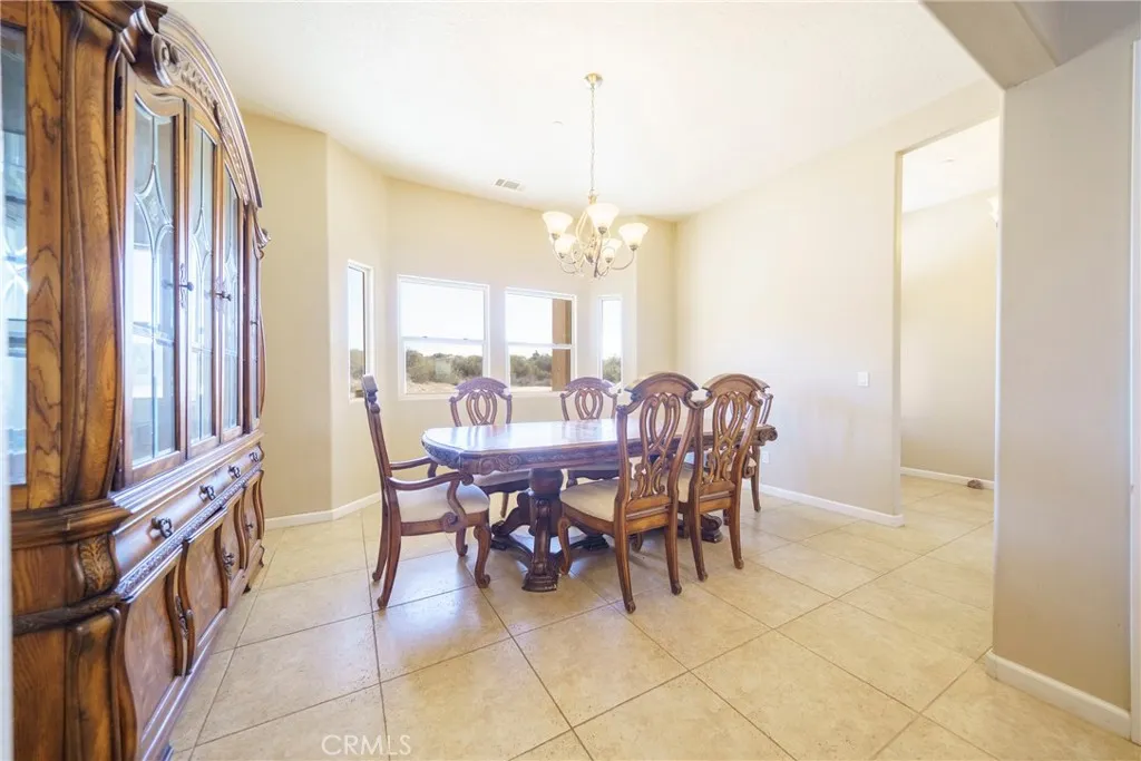 Additional image 66 of 5378 Bellflower Street, Oak Hills, CA 92344