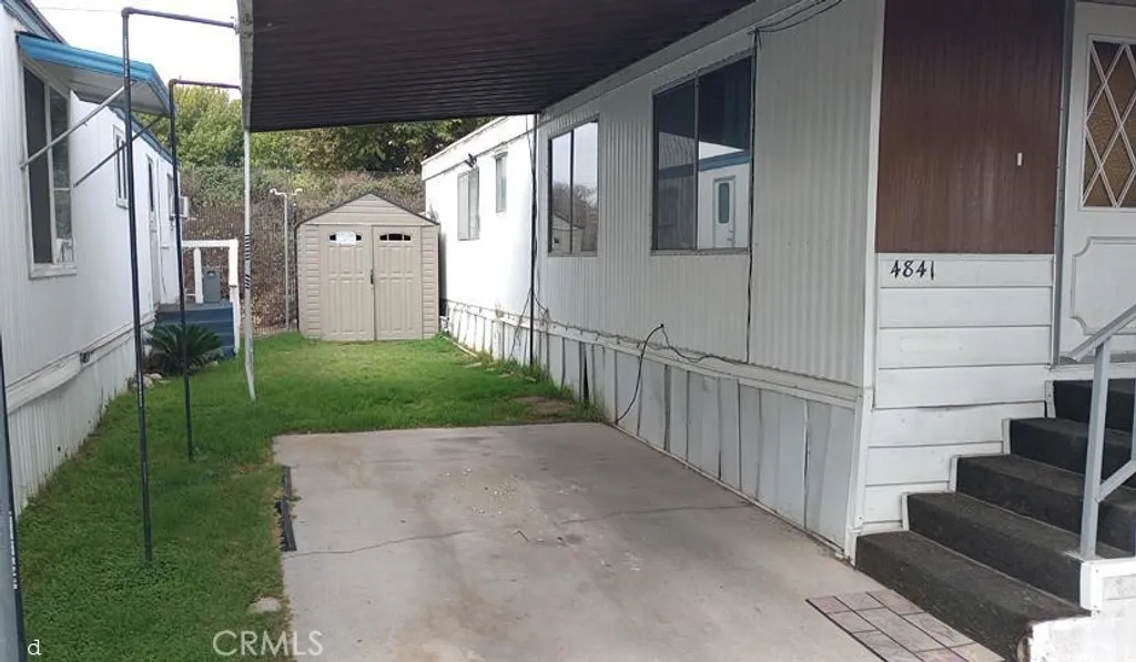 Additional image 3 of 4841 Holly Avenue, Long Beach, CA 90805