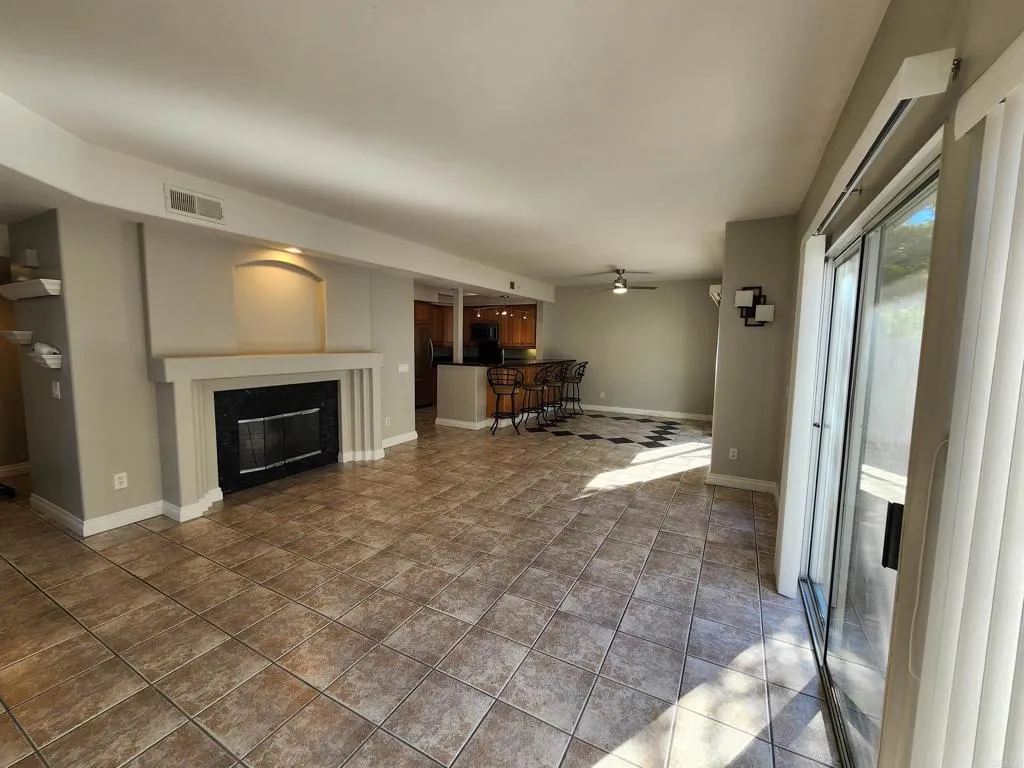 Additional image 28 of 8597 Via Mallorca Unit F, La Jolla, CA 92037