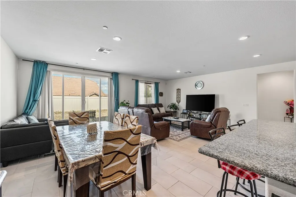 Additional image 14 of 37732 Phelan Lane, Palmdale, CA 93552