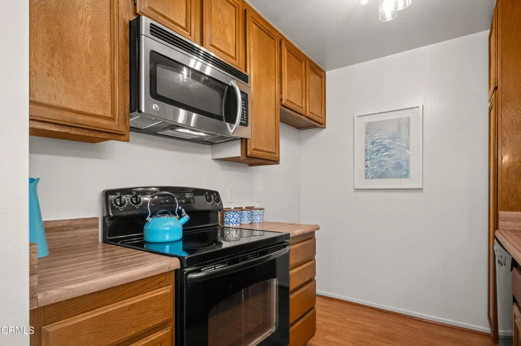 Additional image 14 of 3961 Via Marisol Unit 316, Los Angeles, CA 90042