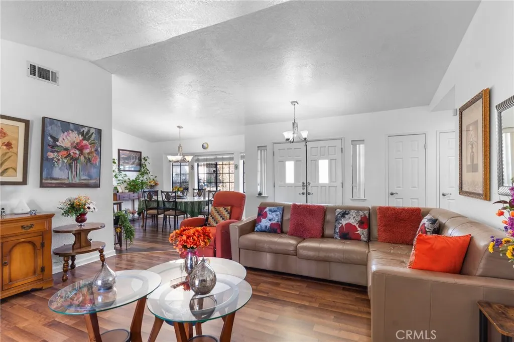 Additional image 49 of 20071 Serrano Rd, Apple Valley, CA 92307