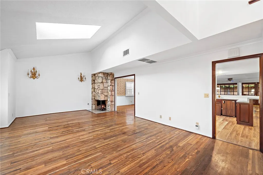 Additional image 5 of 1851 Pitcairn Dr, Costa Mesa, CA 92626