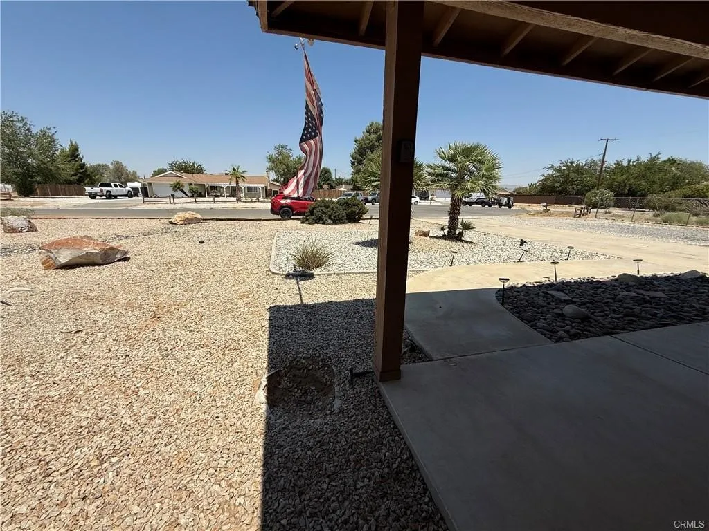 Additional image 6 of 21275 Pocomoke Road, Apple Valley, CA 92308