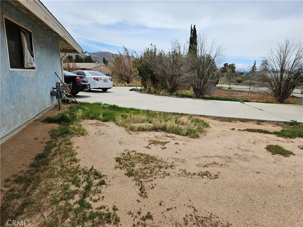Additional image 29 of 11175 Tyee Road, Apple Valley, CA 92308